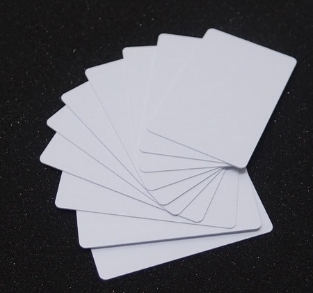 50 tarjetas NFC NTAG215 de PVC, tarjetas NTAG 215 NFC imprimibles en  blanco, tamaño ISO CR80 tarjeta de 30 mil, memoria de 504 bytes totalmente